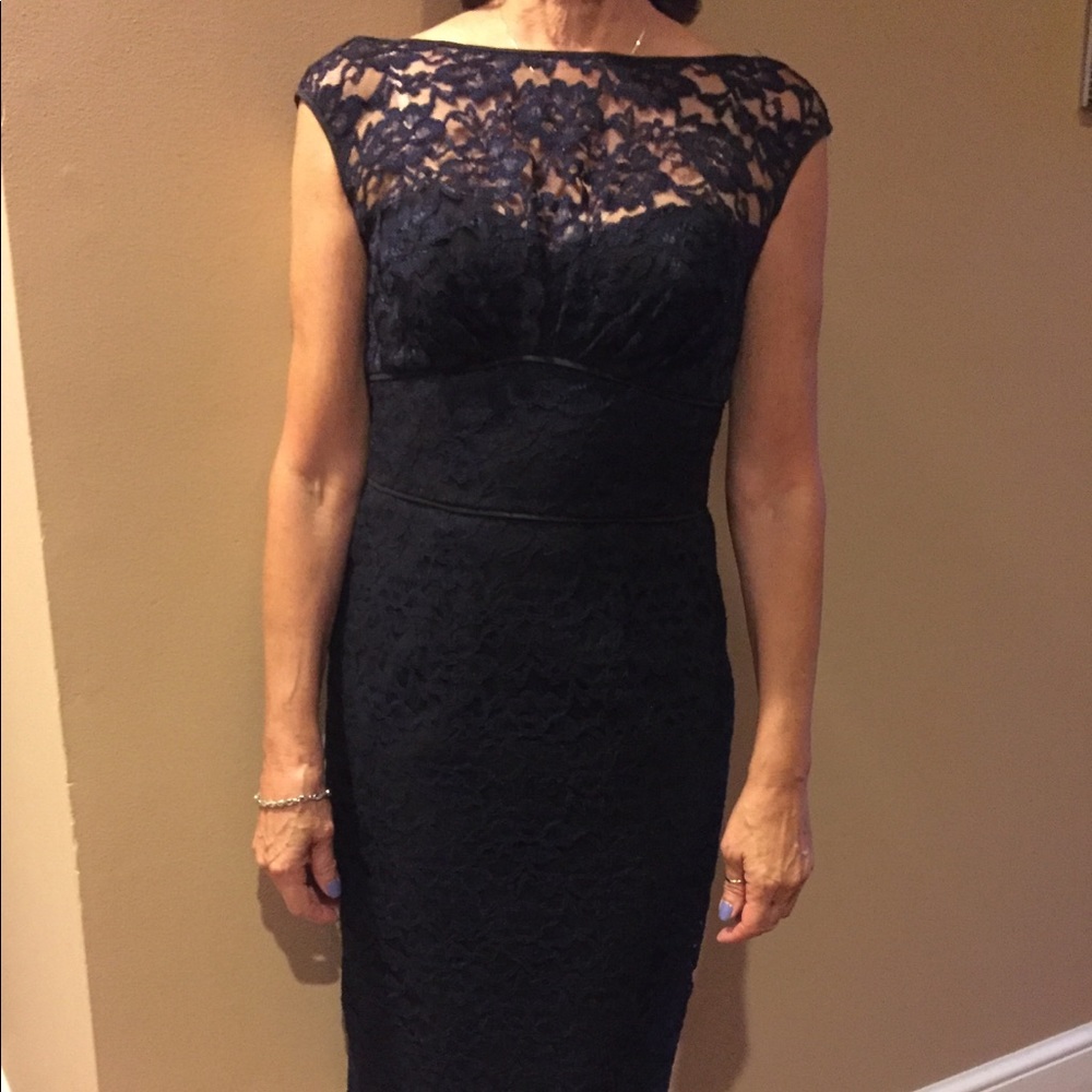 Maggy London navy blue lace dress